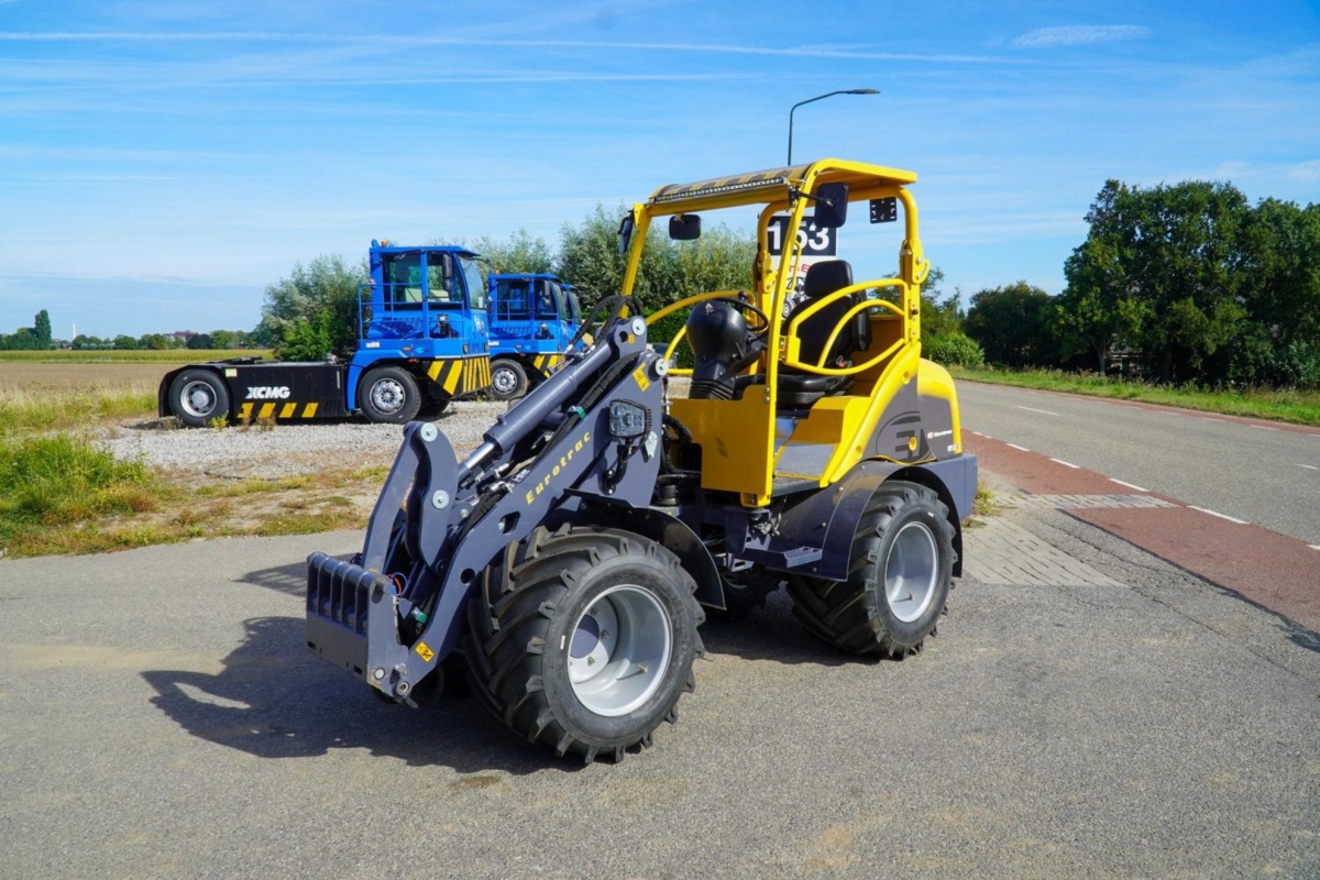 Eurotrac W12 MF stage V (103259)