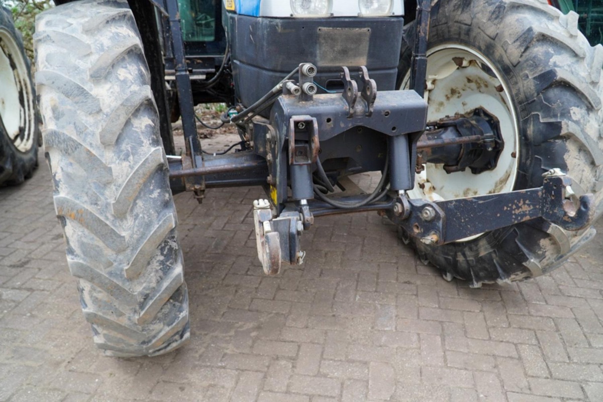 New Holland TD95D (108066)