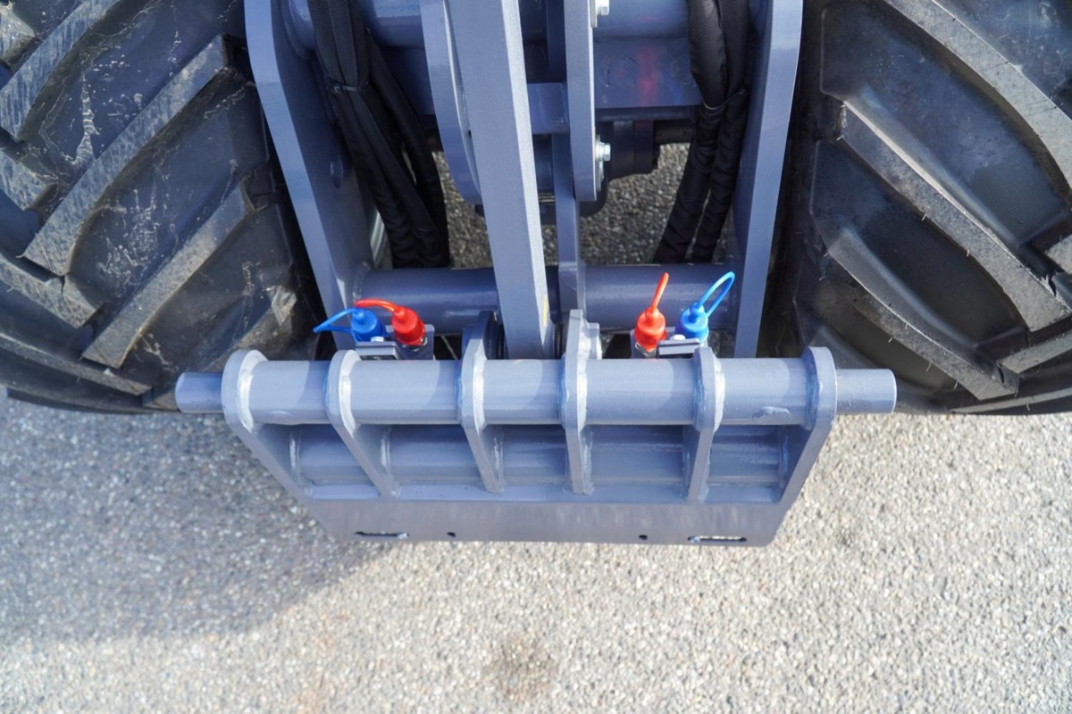 Eurotrac W12 MF stage V (109523)
