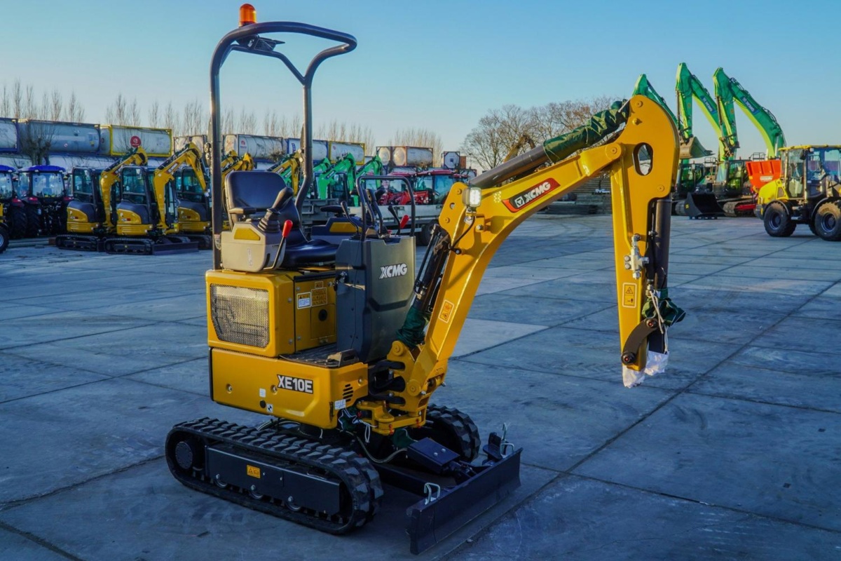  XE10E graafmachine (110496)