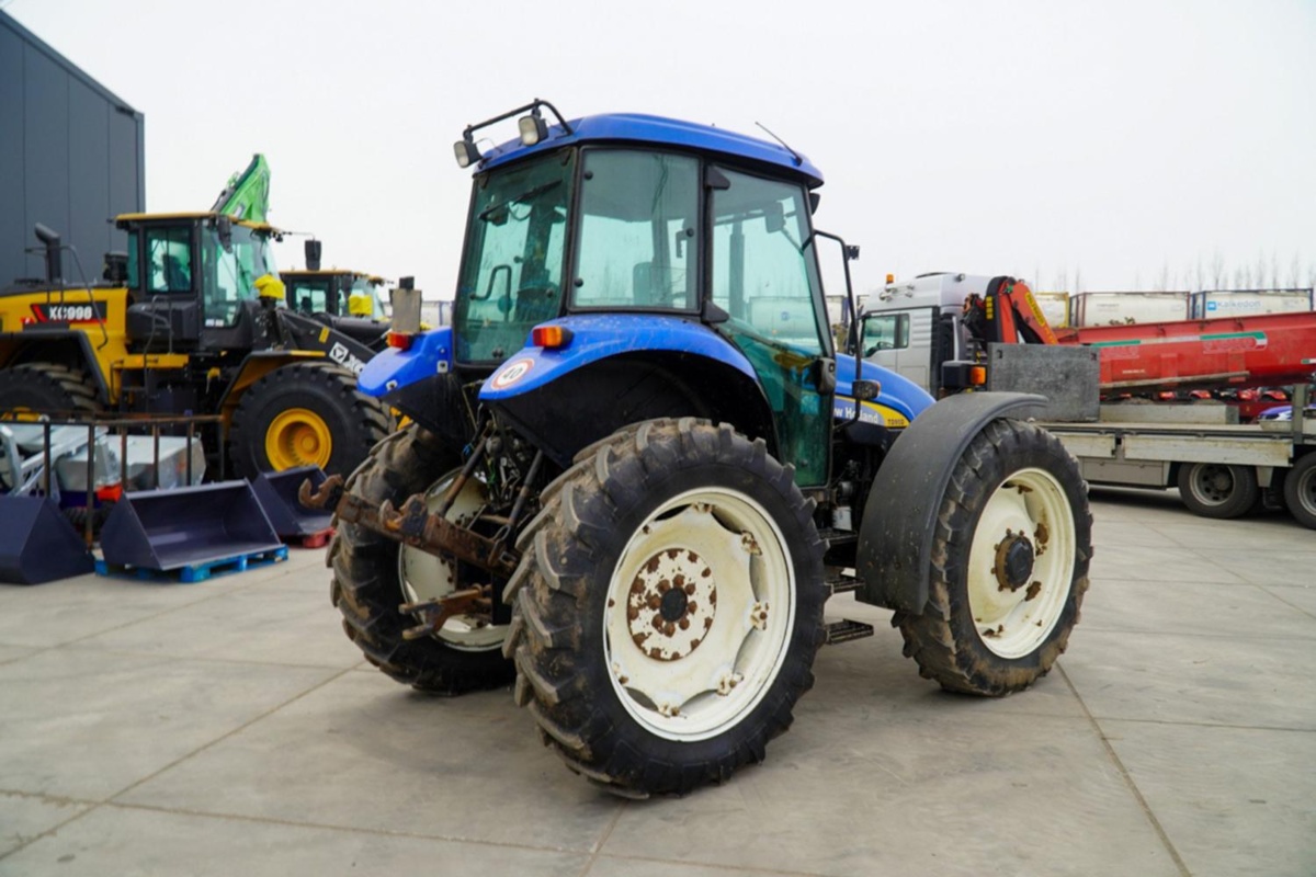 New Holland TD95D (108066)