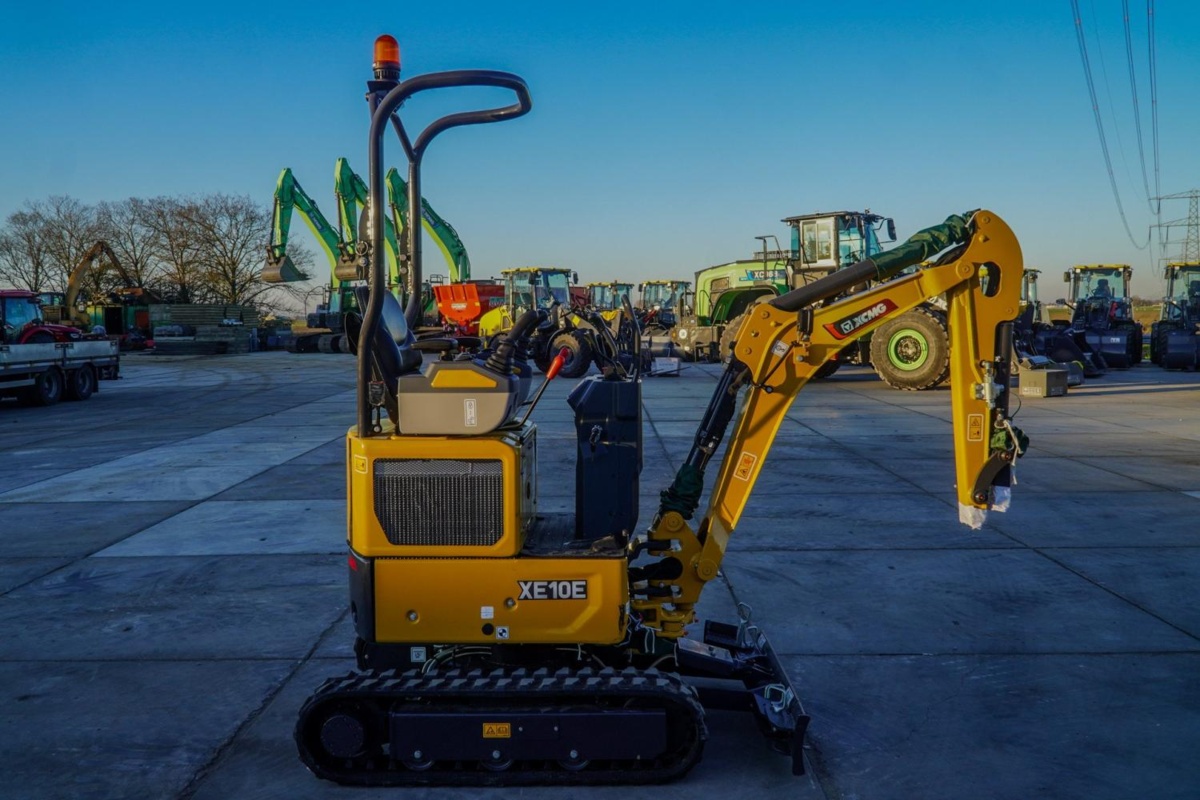  XE10E graafmachine (110496)