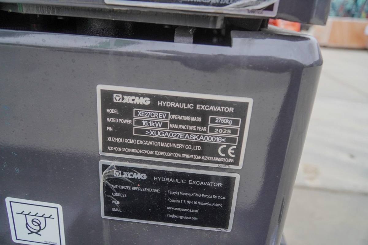  XE27E CR-EV (110502)