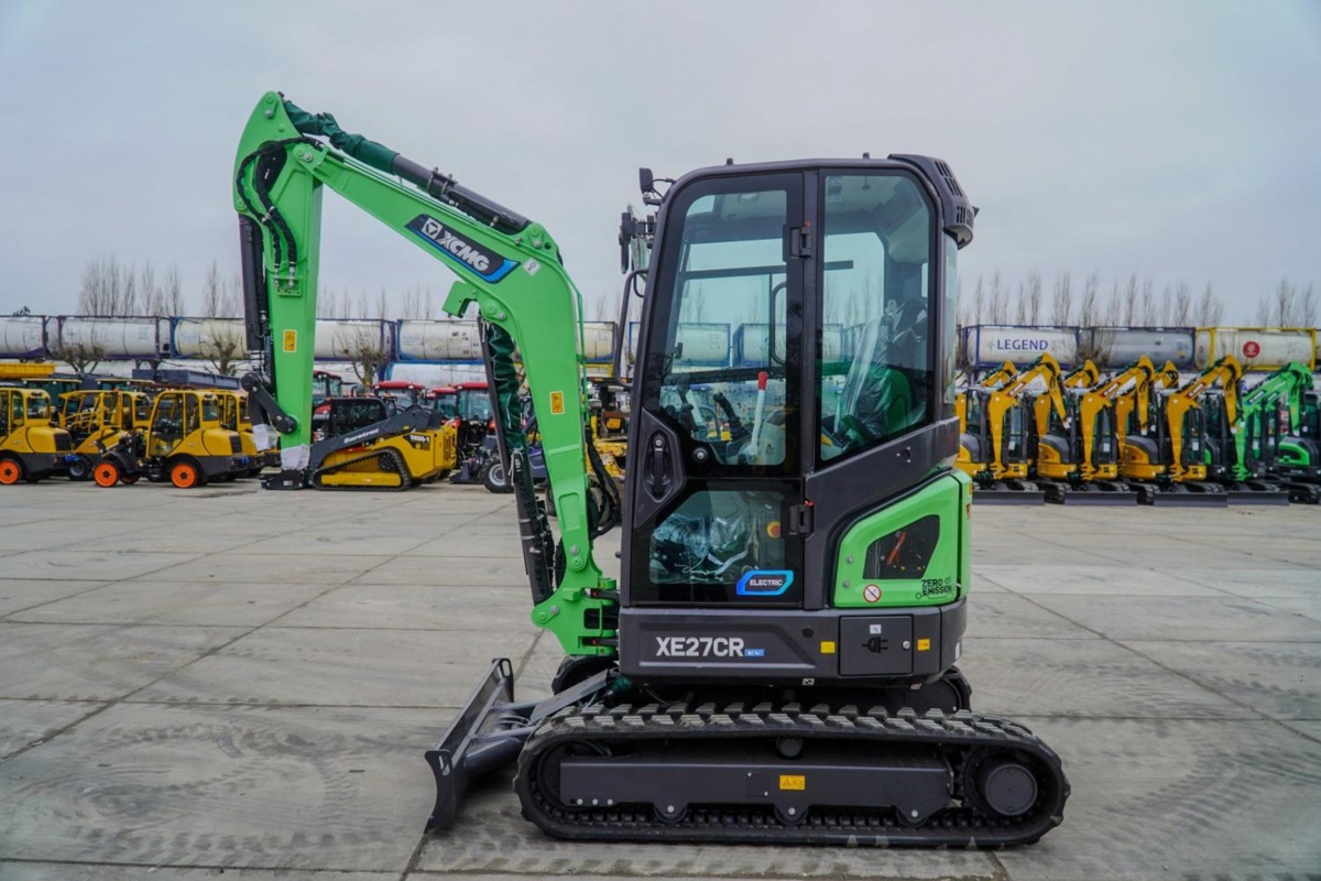  XE27E CR-EV (109710)