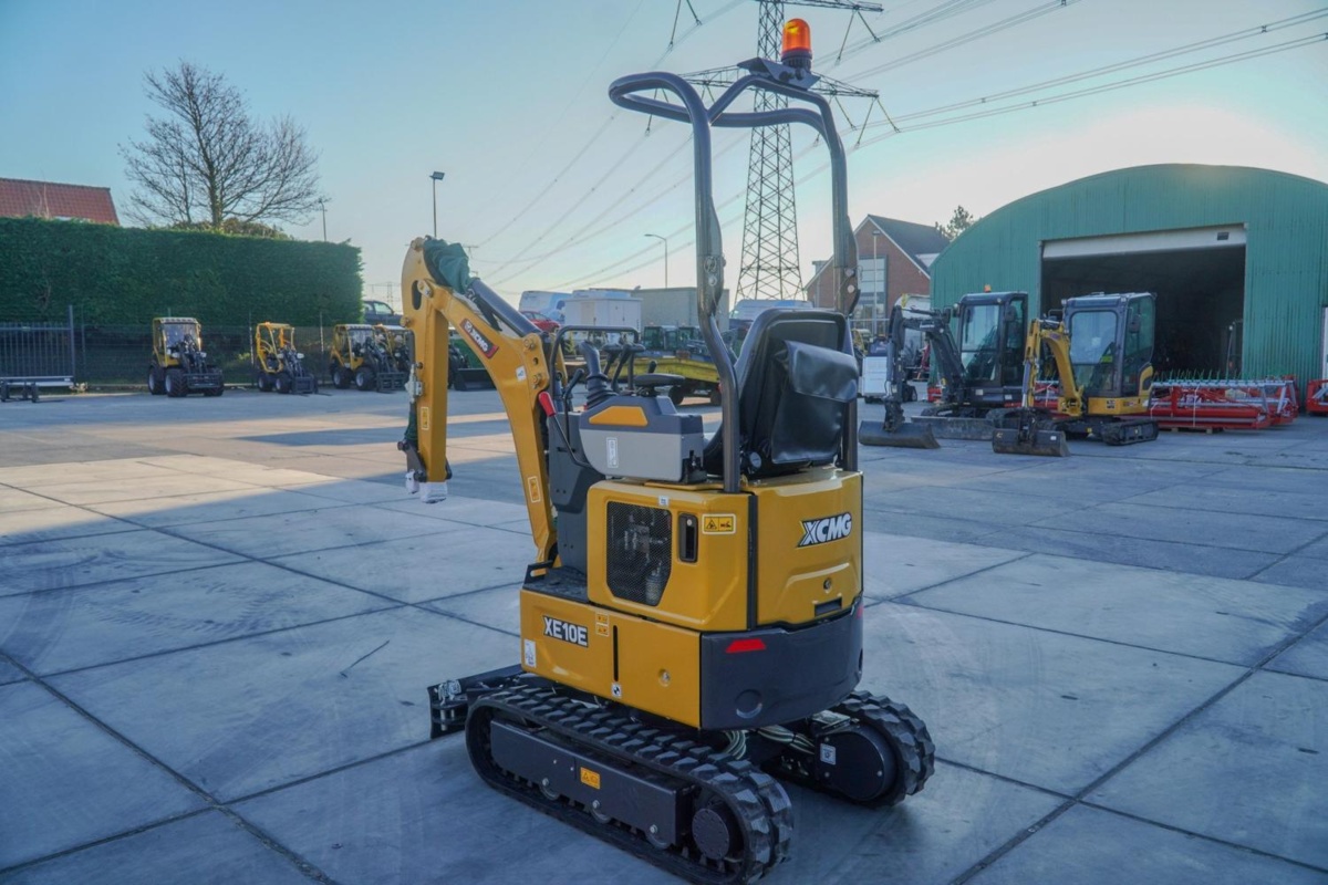  XE10E graafmachine (110497)