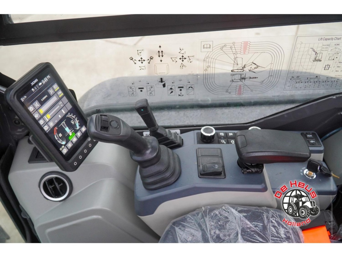  XE27E CR-EV (109705)
