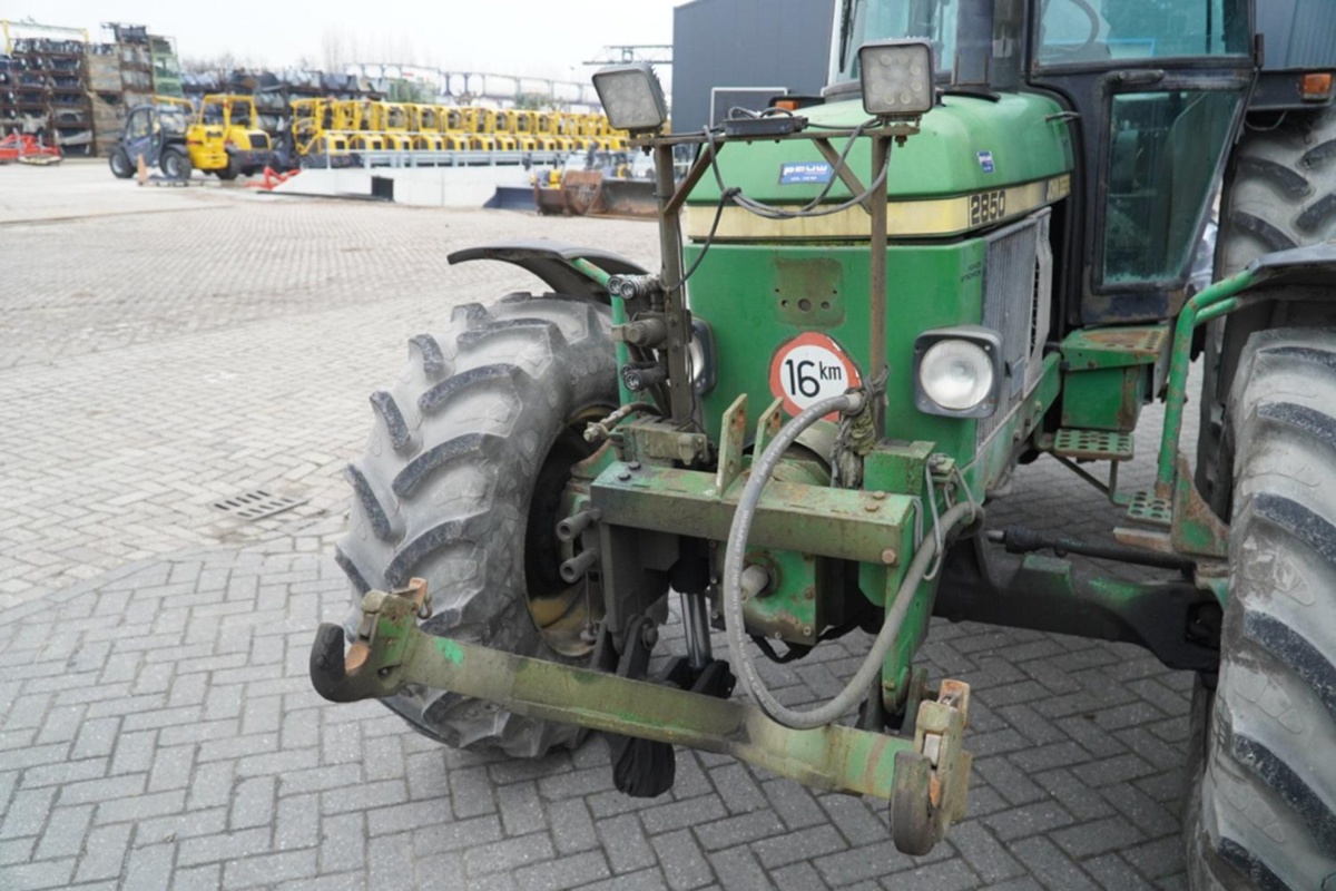  2850 (106353)