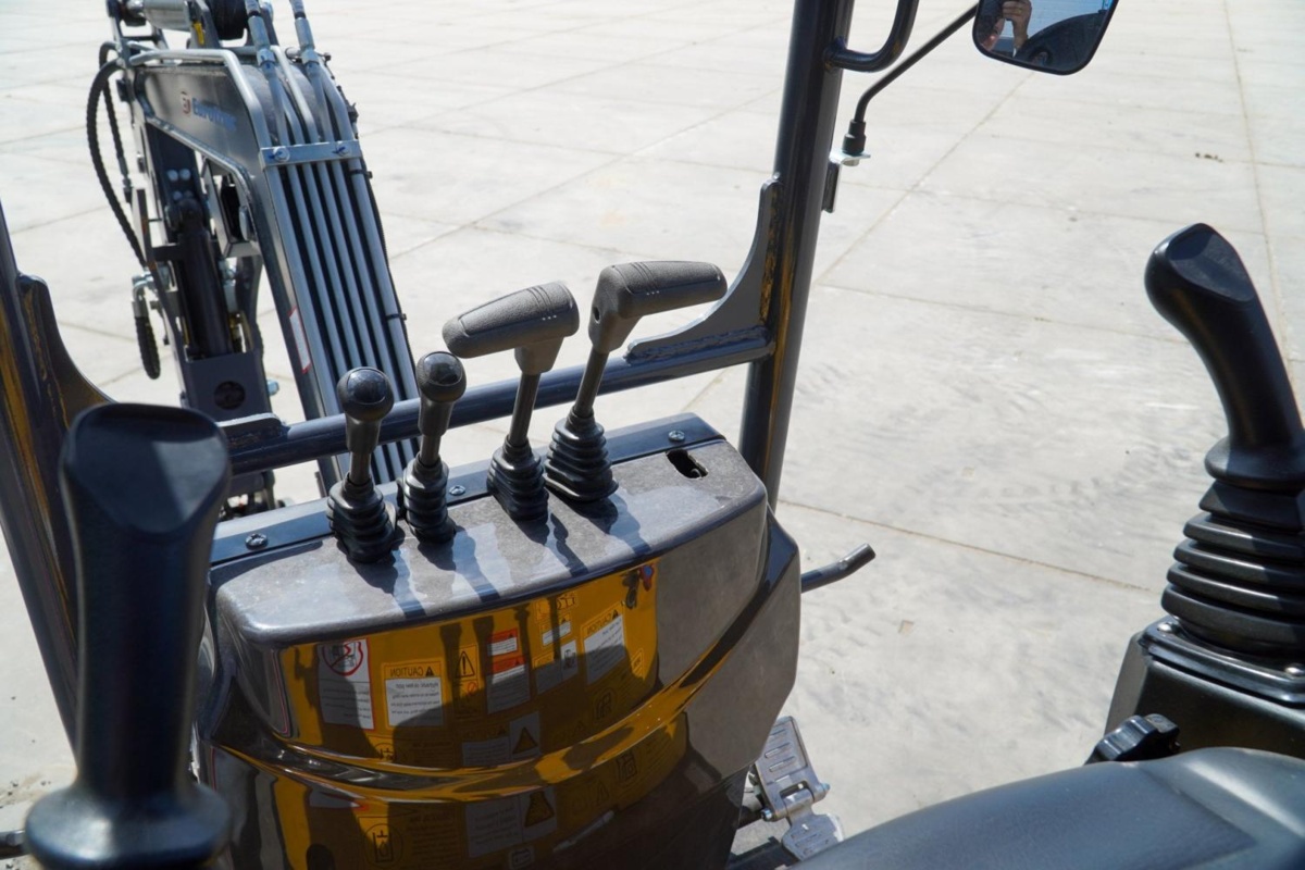 Eurotrac HE12 (106901)