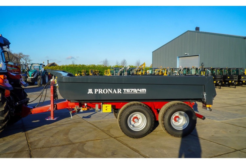  T679/4 (112402)