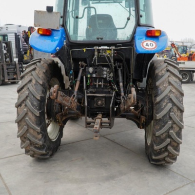 New Holland TD95D (108066)