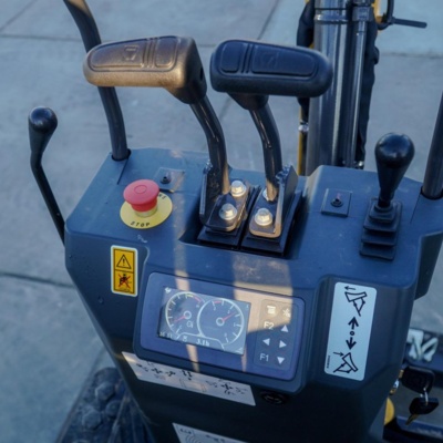  XE10E graafmachine (110496)