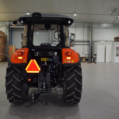  7515 4wd. (106658)